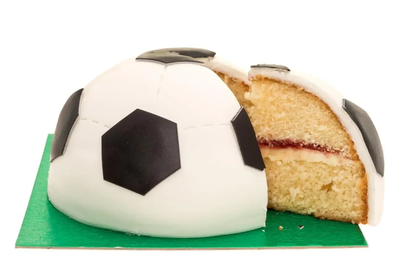 Jak zrobić tort piłka siatkowa – łatwy przepis na pyszny deser